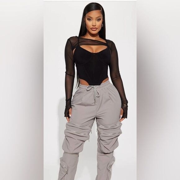 Molly Mesh 2 Pc Top - Black - Picture 1 of 4